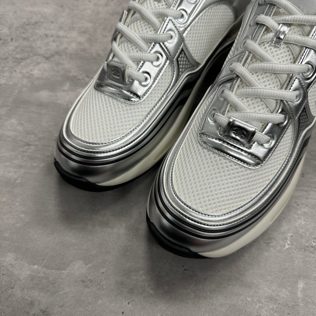 Chanel CC Runners Metallic Silver (DS)