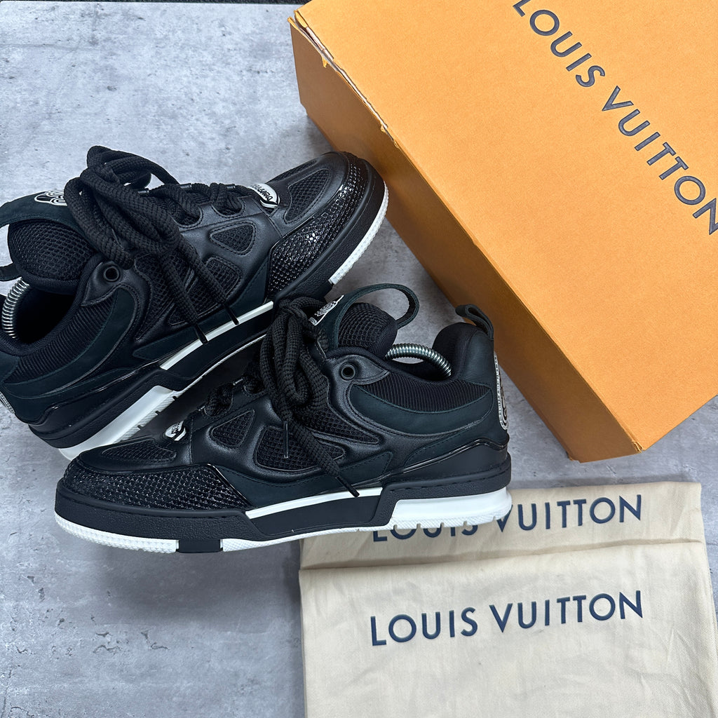 Louis Vuitton Skate Sneaker Black White (8.5/10)