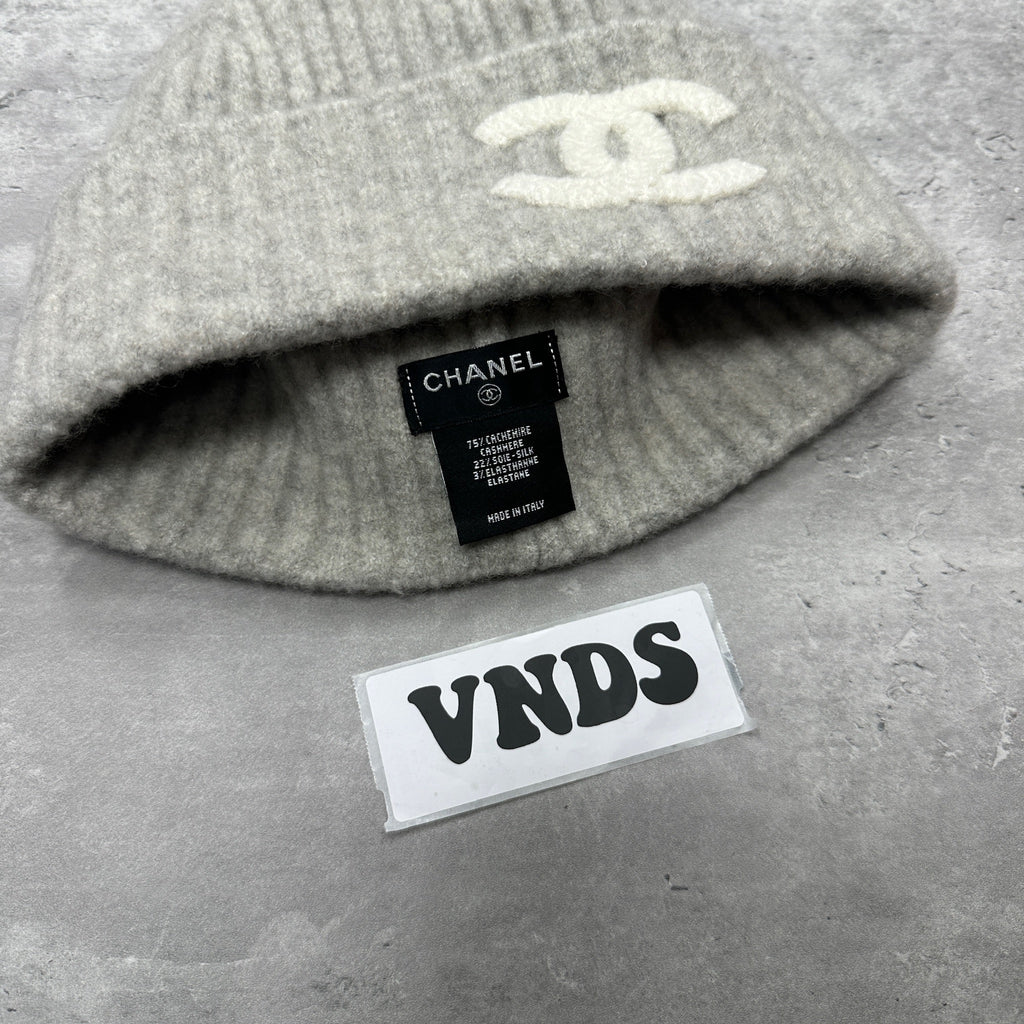 Chanel Silk & Cashmere CC Logo Beanie Hat Grey (DS)