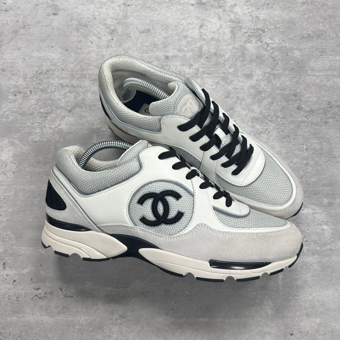 Chanel CC Runners White Grey (8.5/10)