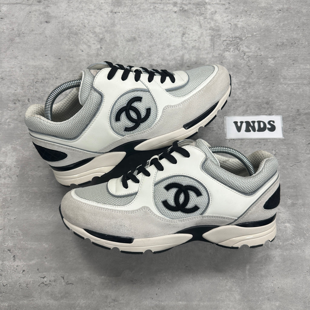 Chanel CC Runners White Grey (8.5/10)