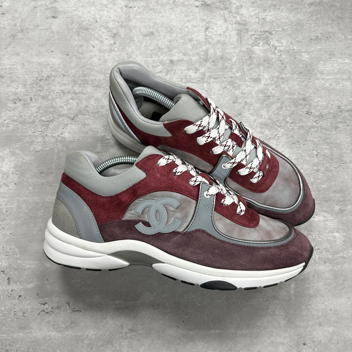 Chanel CC Runners Tie Dye Burgundy (8/10)