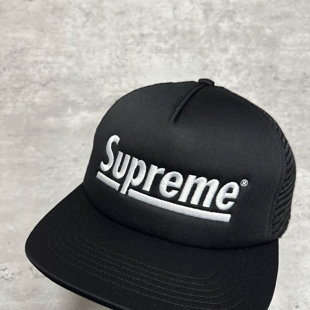 Supreme Underline Logo Trucker Hat (DS)