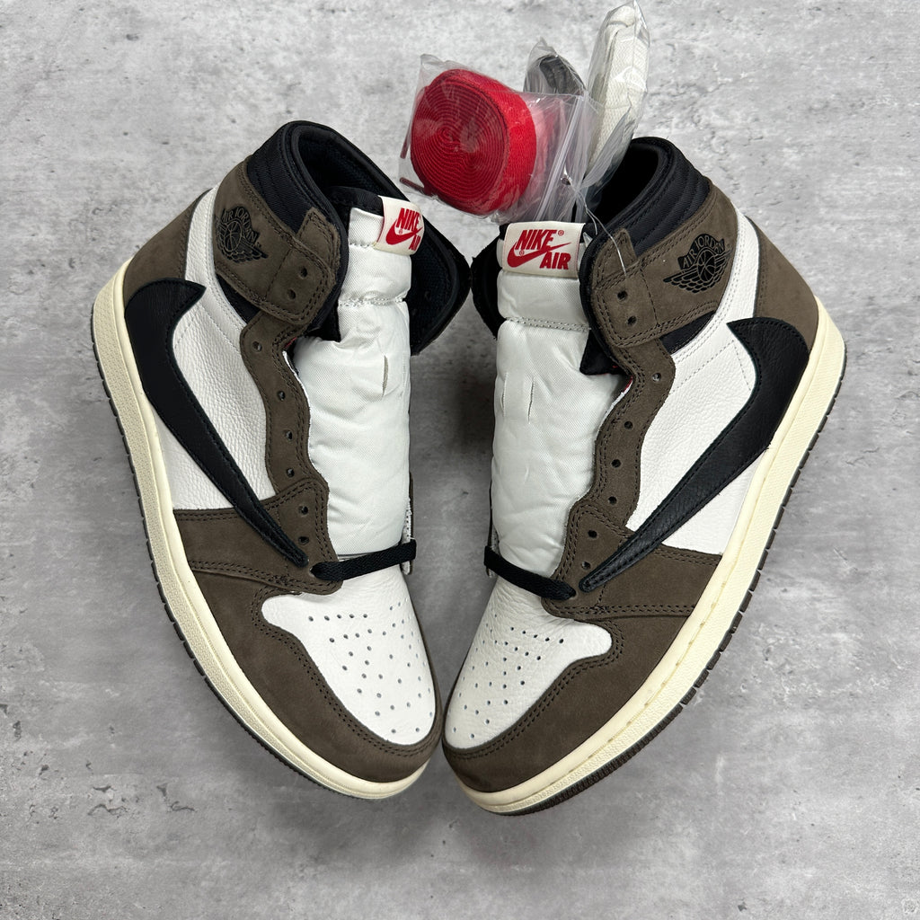 Nike Travis Scott Air Jordan 1 High Mocha (DS)