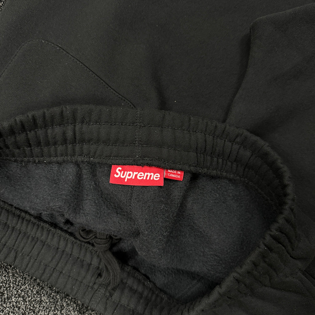 Supreme Script Logo Joggers Black (DS)