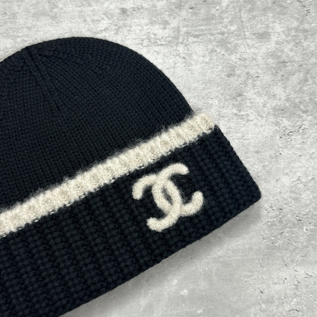 Chanel Wool & Cashmere CC Logo Beanie Hat (DS)