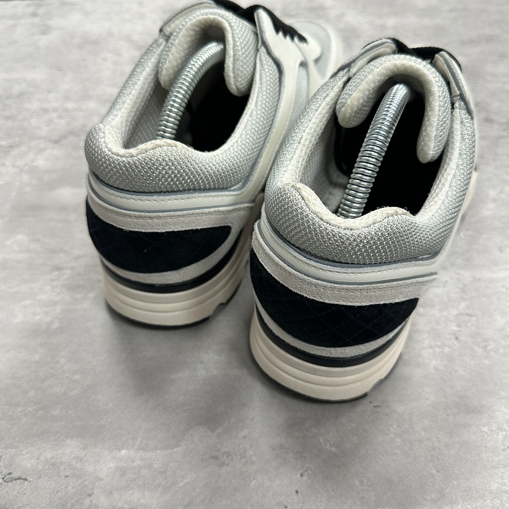 Chanel CC Runners White Grey (8.5/10)