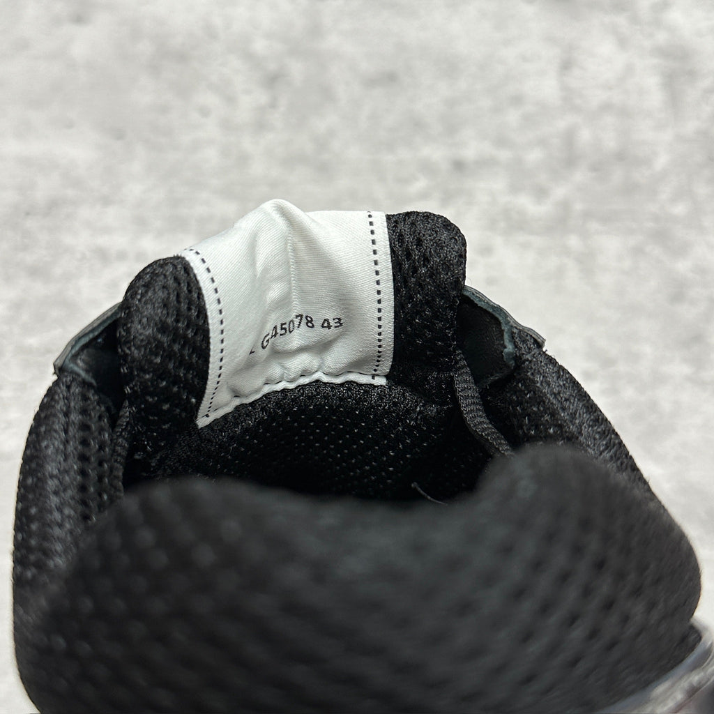 Chanel CC Runners Trainers Triple Metallic Black (DS)